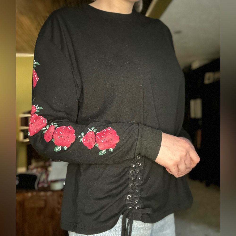 Rue21 Rose Detail Long Sleeve Top size M
